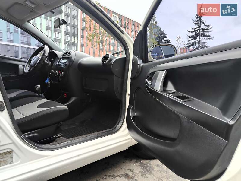 Хетчбек Geely GХ2 2013 в Києві