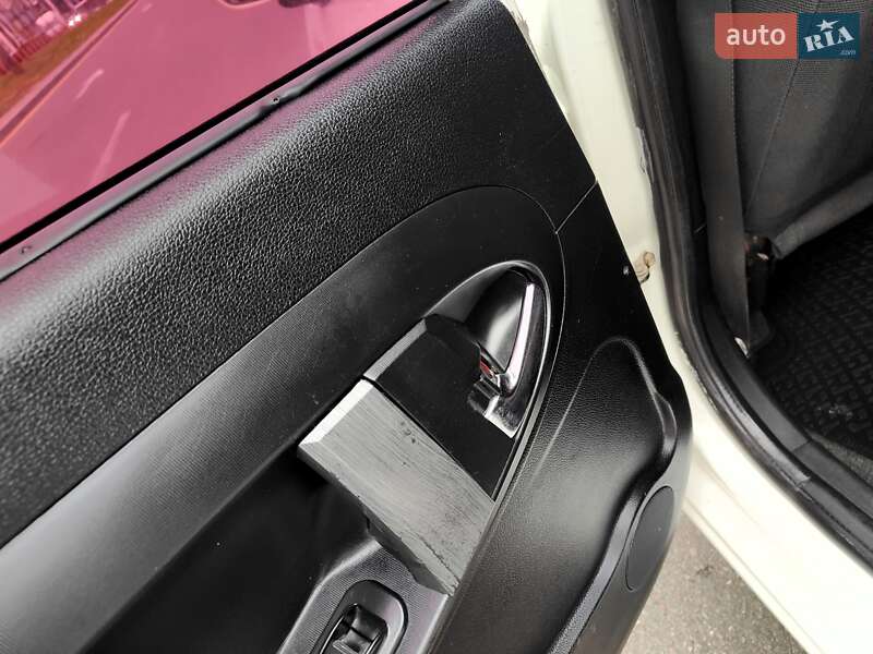 Хетчбек Geely GХ2 2013 в Києві