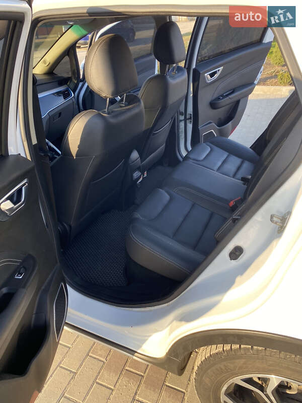 Позашляховик / Кросовер Geely Kandi EX3 2019 в Дунаївцях
