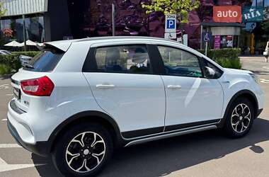 Внедорожник / Кроссовер Geely Kandi EX3 2019 в 