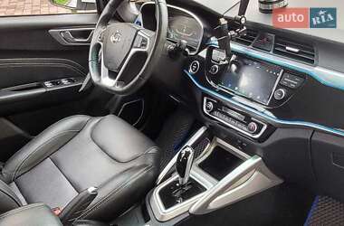 Позашляховик / Кросовер Geely Kandi EX3 2018 в 