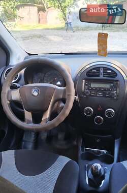 Хэтчбек Geely LC 2013 в 