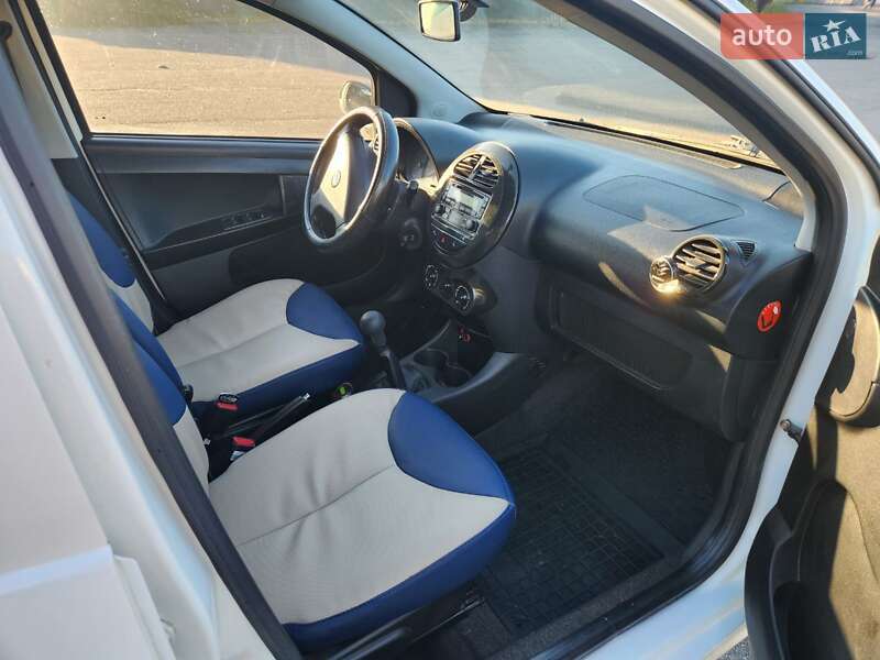 Хетчбек Geely LC 2013 в Умані фото 5 Хетчбек Geely LC 2013 в Умані