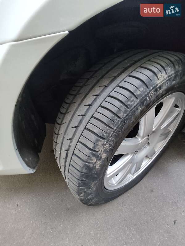 Седан Geely Maple C82 2011 в Миколаєві
