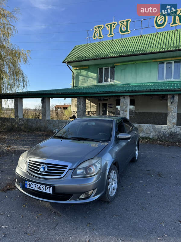 Geely Maple C82 2013