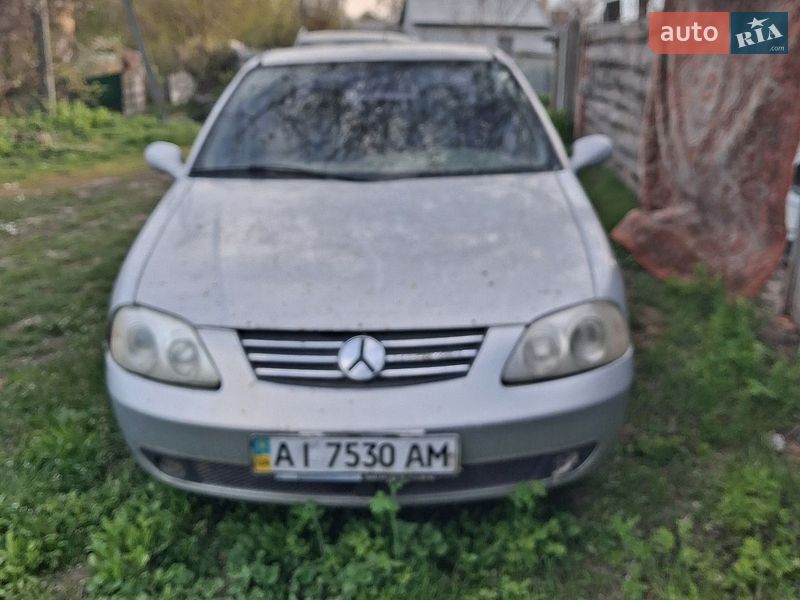 Седан Geely Maple C82 2010 в Чернигове
