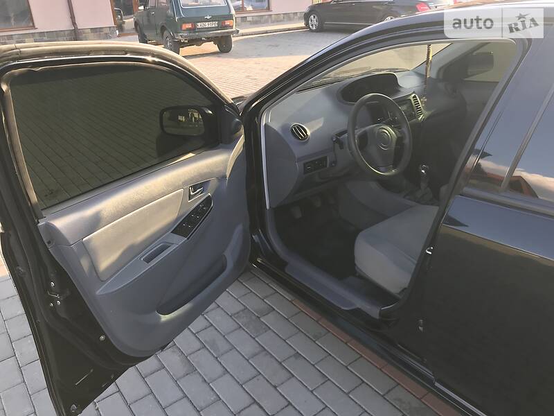 Седан Geely MK-2 2011 в Мукачевому