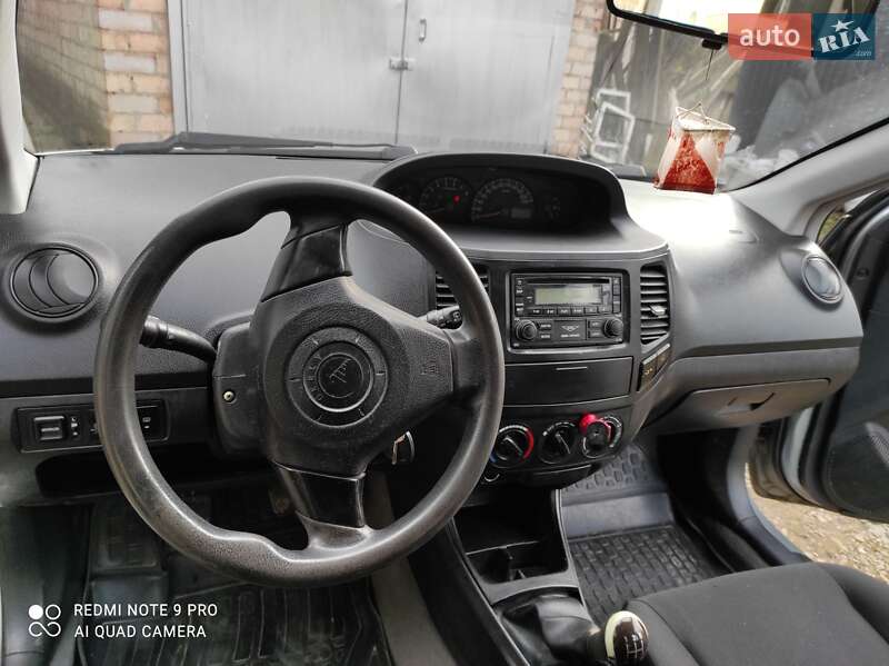 Хэтчбек Geely MK-2 2011 в Черновцах