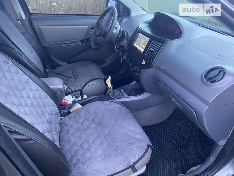 Хэтчбек Geely MK-2 2009 в Луцке