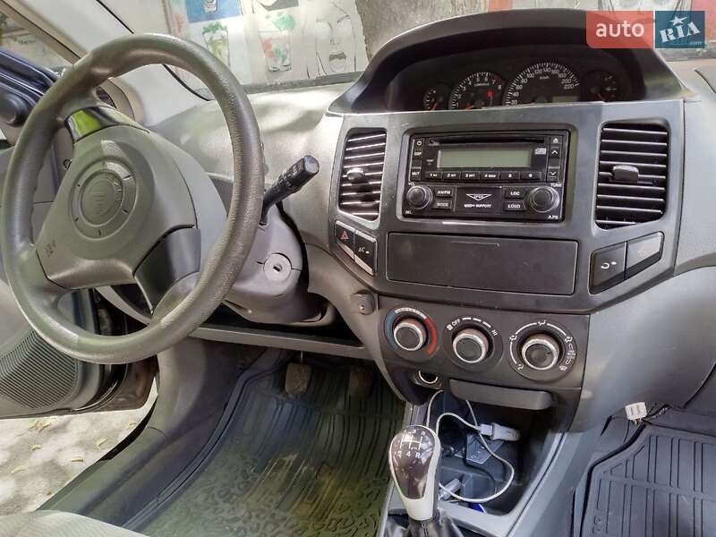 Хетчбек Geely MK-2 2011 в Києві