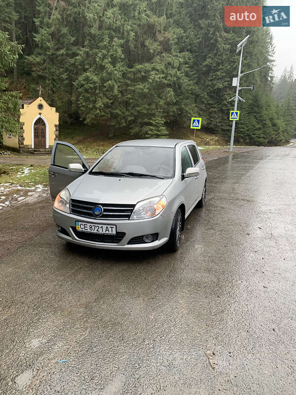 Хэтчбек Geely MK-2 2010 в Черновцах