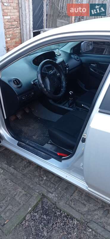 Хэтчбек Geely MK-2 2011 в Кропивницком