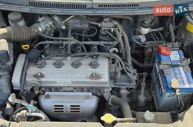 Хэтчбек Geely MK-2 2011 в 