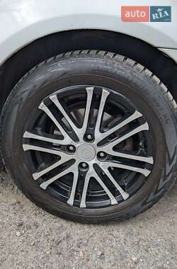 Хетчбек Geely MK-2 2010 в 