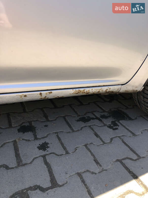 Хетчбек Geely MK-2 2010 в Чернівцях