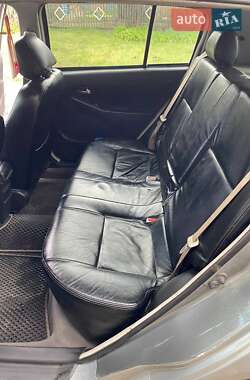 Хэтчбек Geely MK-2 2011 в 