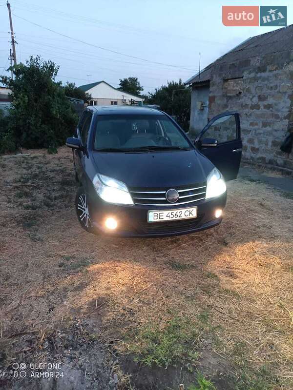 Хэтчбек Geely MK-2 2009 в Николаеве