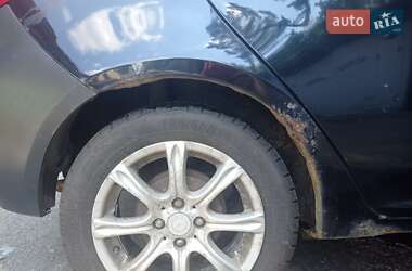 Хэтчбек Geely MK-2 2011 в 