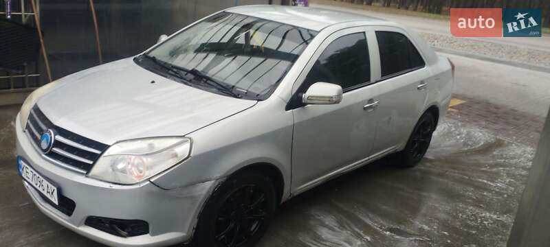 Седан Geely MK-2 2011 в Дніпрі