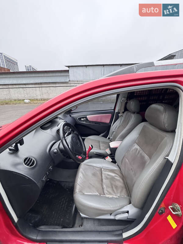 Хэтчбек Geely MK-2 2011 в Киеве