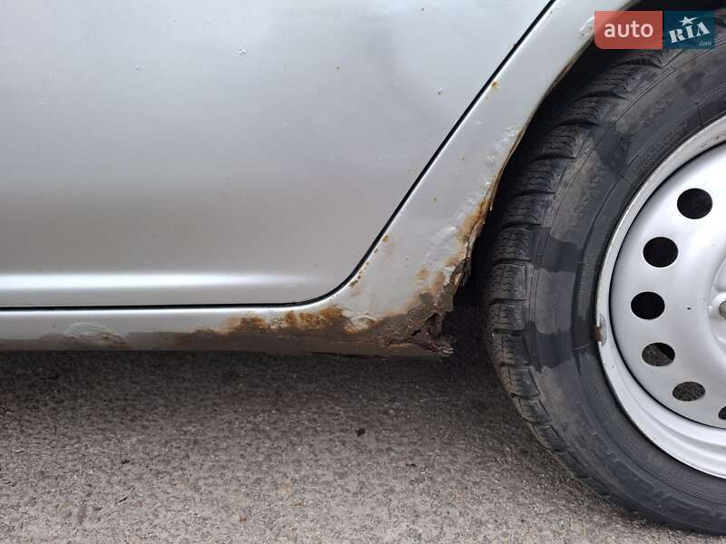 Седан Geely MK-2 2011 в Днепре