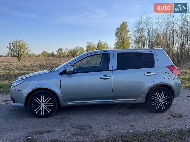 Хэтчбек Geely MK-2 2011 в Броварах