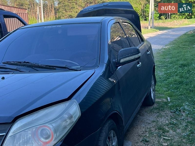Седан Geely MK-2 2012 в Обухові