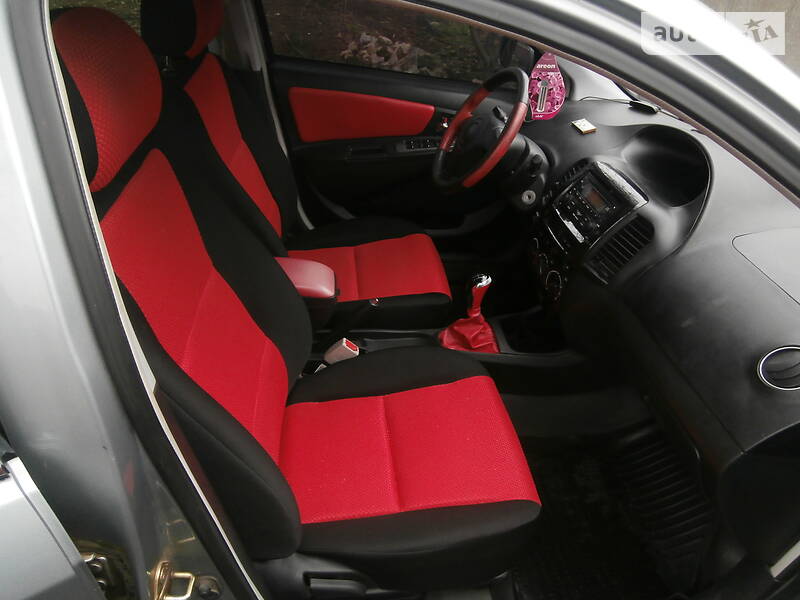 Позашляховик / Кросовер Geely MK Cross 2013 в Краматорську