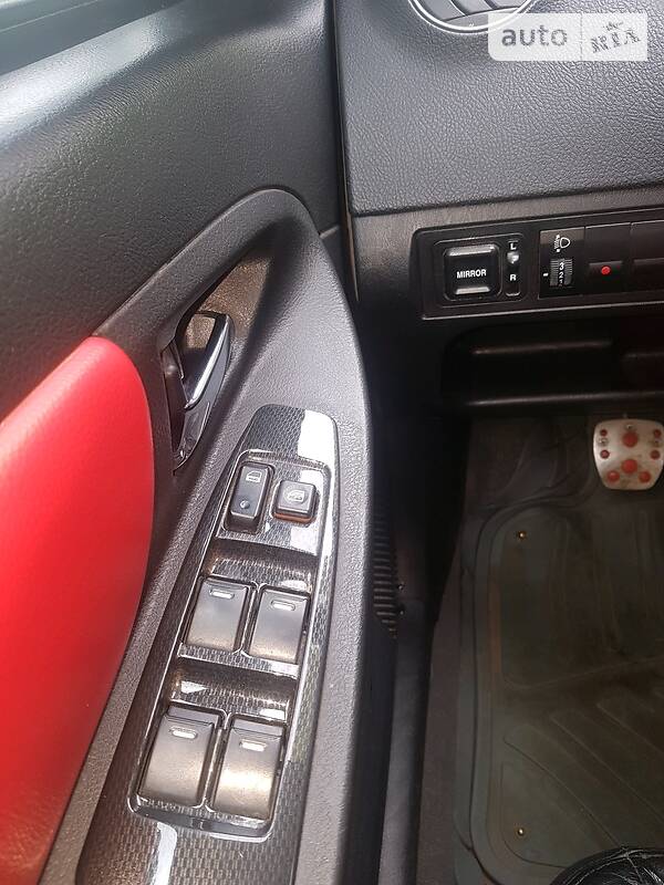 Хэтчбек Geely MK Cross 2013 в Кривом Роге фото 5 Хэтчбек Geely MK Cross 2013 в Кривом Роге