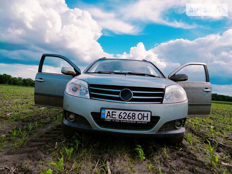 Хетчбек Geely MK Cross 2013 в 