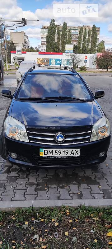 Geely MK Cross