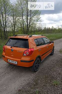 Позашляховик / Кросовер Geely MK Cross 2014 в 