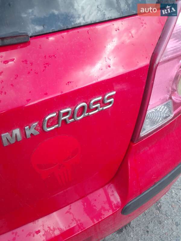 Внедорожник / Кроссовер Geely MK Cross 2013 в Запорожье