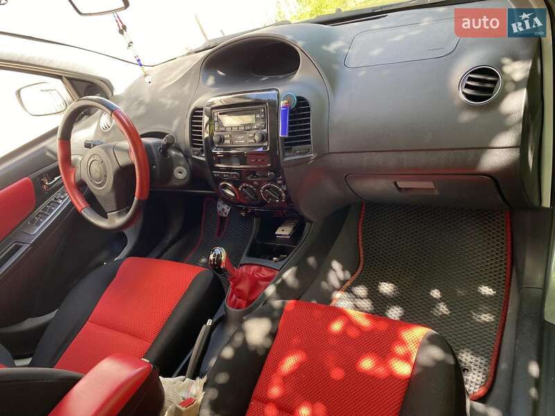 Хетчбек Geely MK Cross 2013 в Шостці