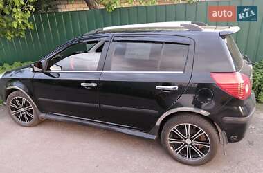 Хэтчбек Geely MK Cross 2014 в Новгород-Северском