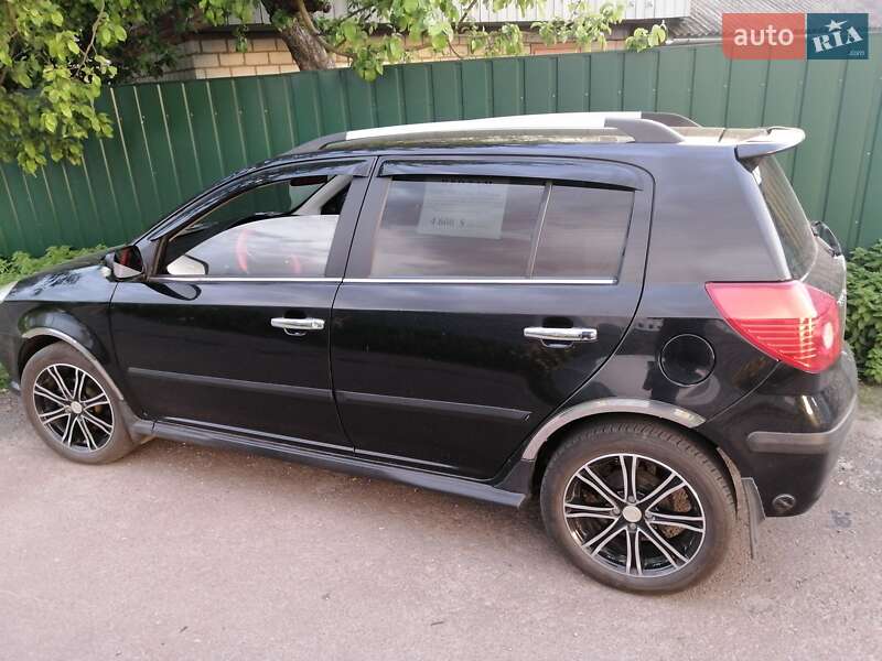Хэтчбек Geely MK Cross 2014 в Новгород-Северском