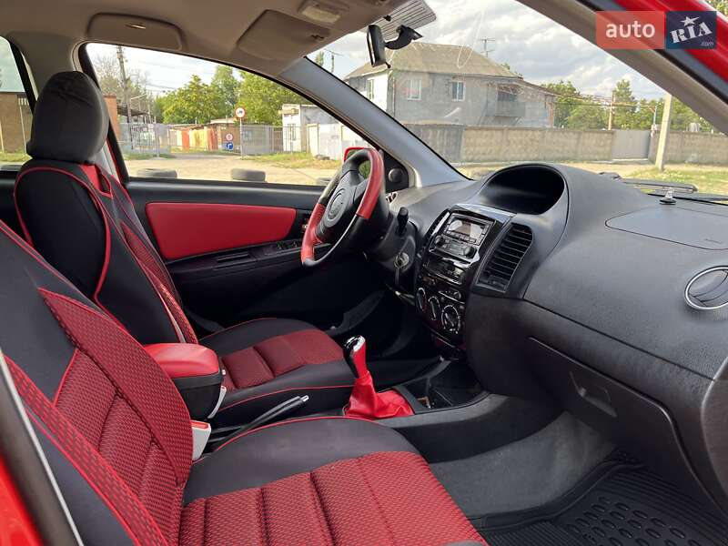 Хетчбек Geely MK Cross 2012 в Кропивницькому