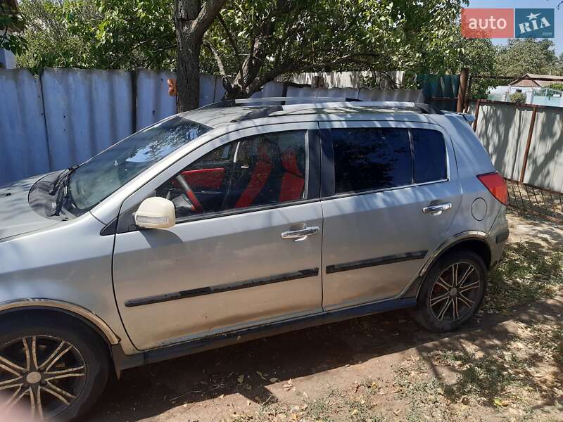 Хэтчбек Geely MK Cross 2014 в Николаеве