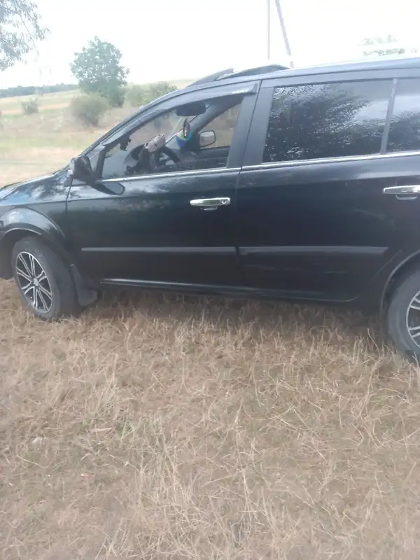Geely MK Cross 2012