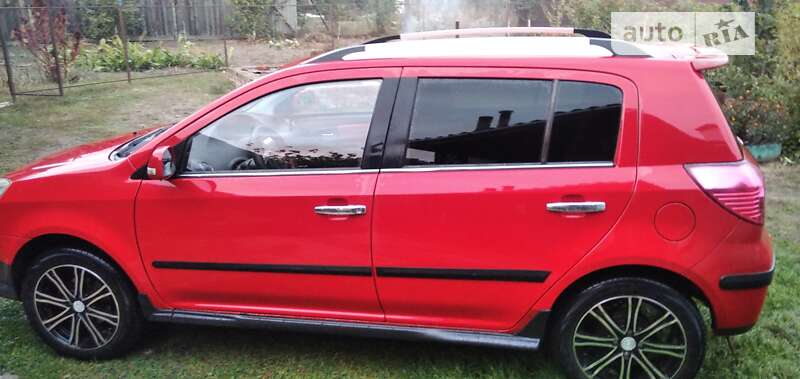 Хэтчбек Geely MK Cross 2014 в Сновске