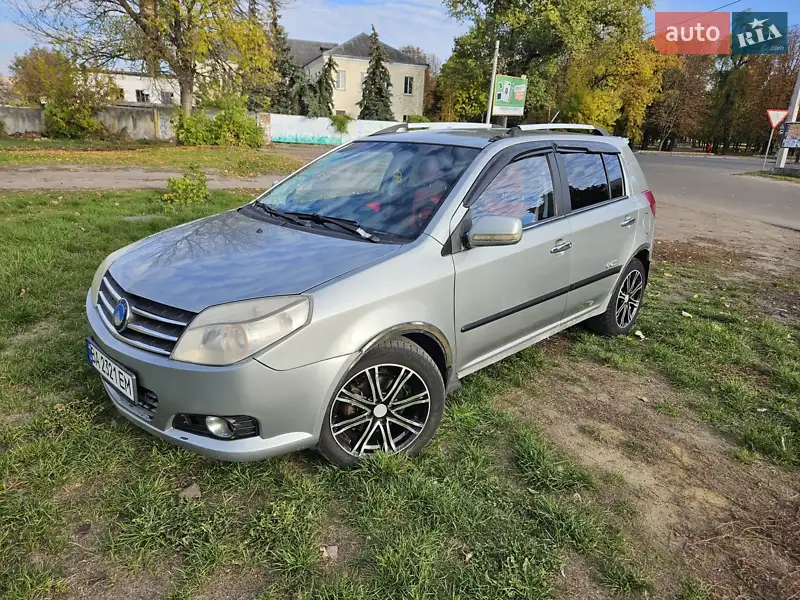 Geely MK Cross 2013