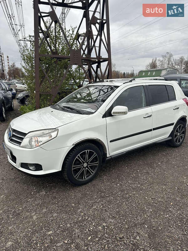 Хэтчбек Geely MK Cross 2013 в Луцке