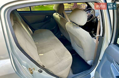 Хэтчбек Geely MK Cross 2010 в 