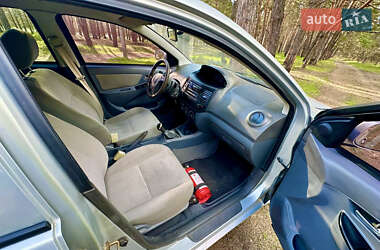Хэтчбек Geely MK Cross 2010 в 