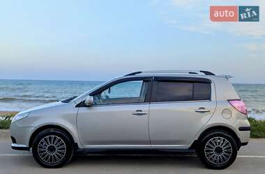 Хетчбек Geely MK Cross 2013 в 