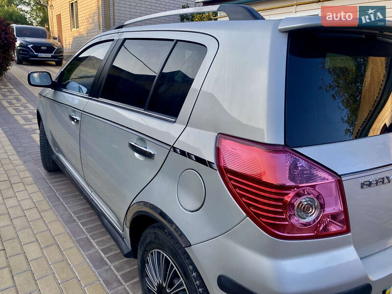 Хэтчбек Geely MK Cross 2014 в Крыжополе