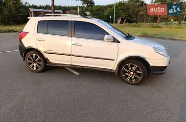Хэтчбек Geely MK Cross 2012 в 