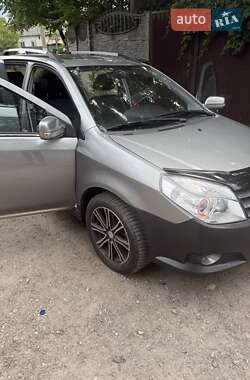 Хэтчбек Geely MK Cross 2012 в 