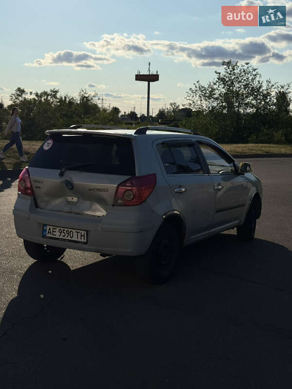 Хэтчбек Geely MK Cross 2013 в Кривом Роге
