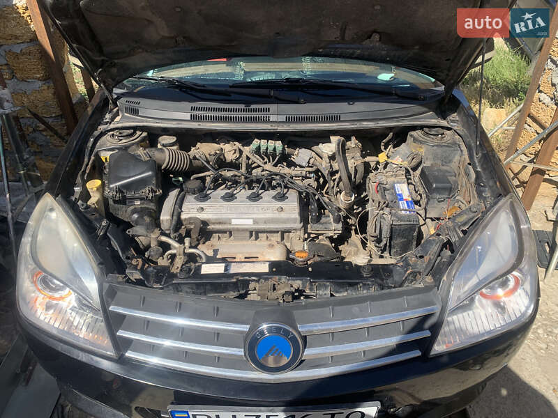 Хэтчбек Geely MK Cross 2013 в Южном